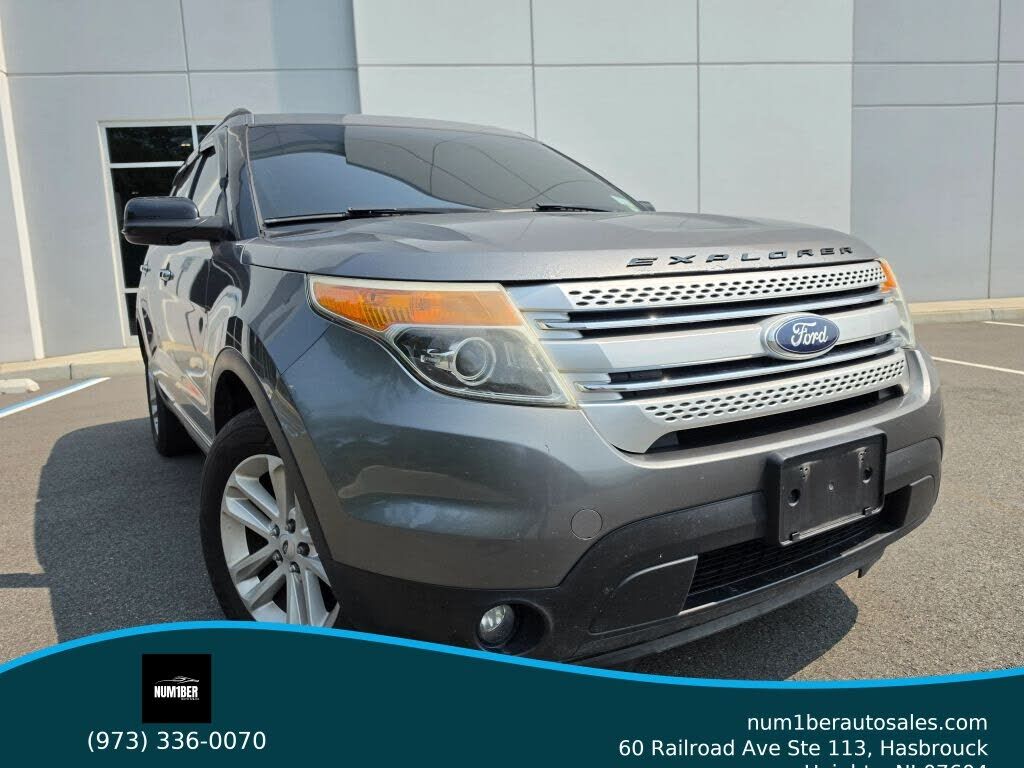 2014 FORD Explorer