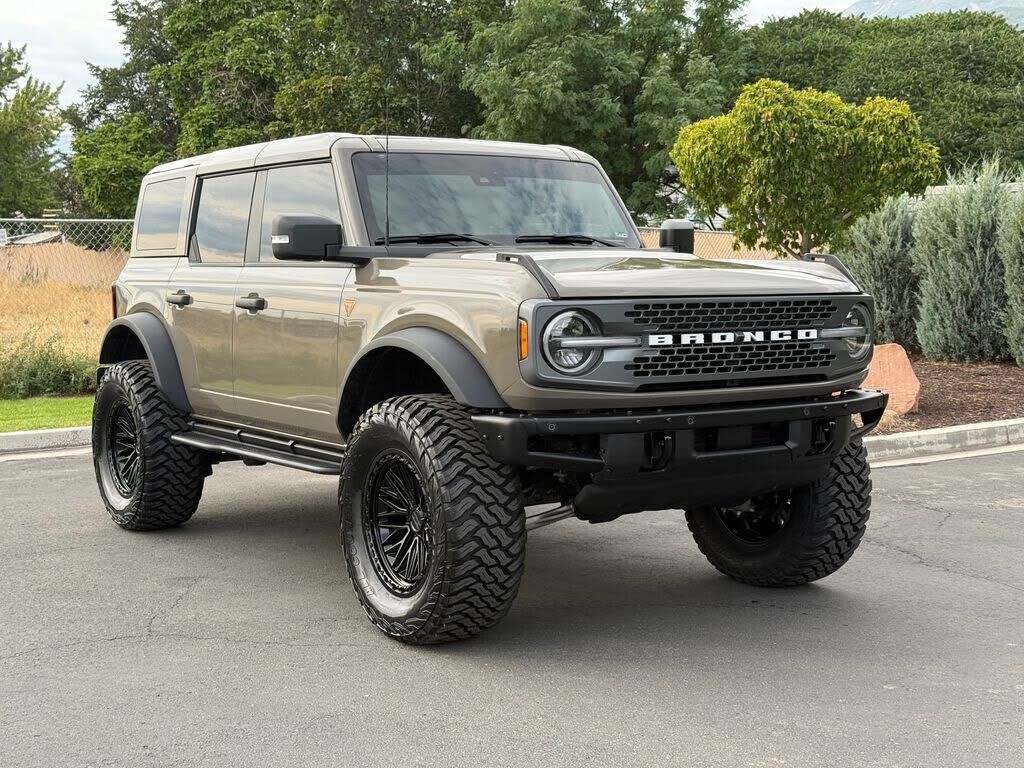 2025 FORD Bronco