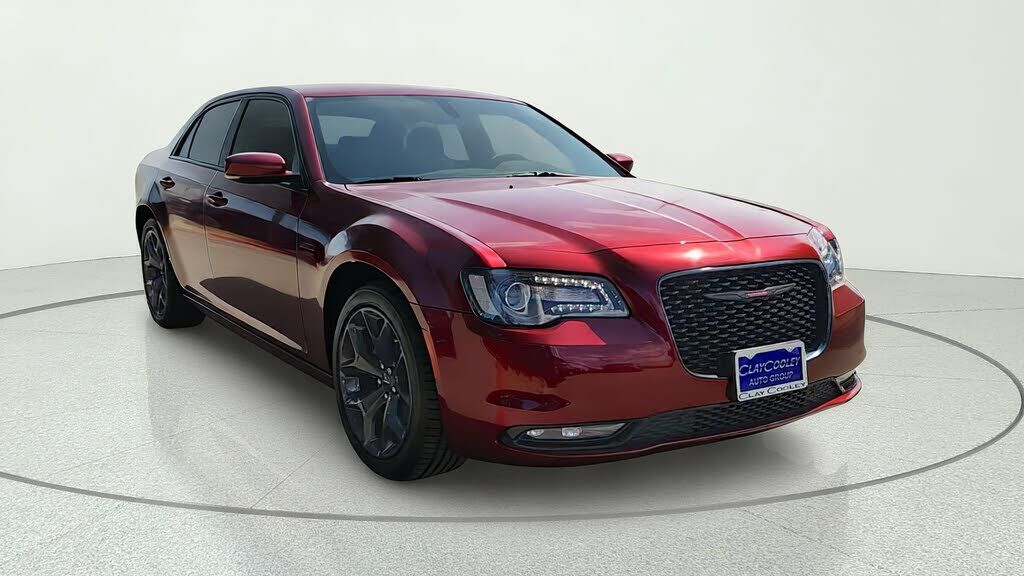 2023 CHRYSLER 300