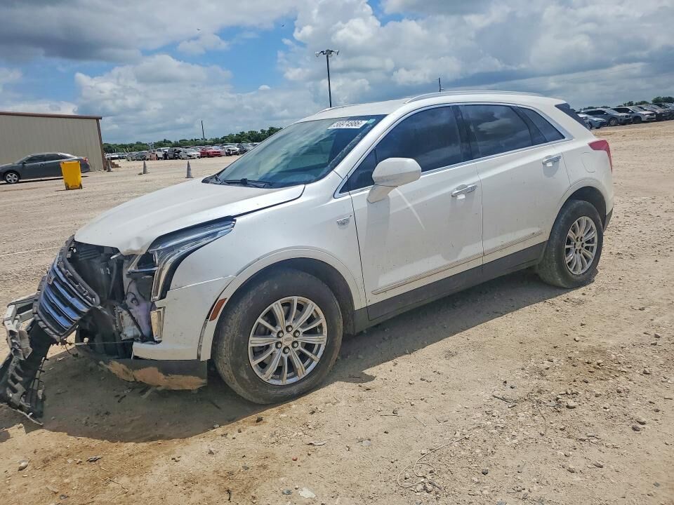2017 CADILLAC XT5