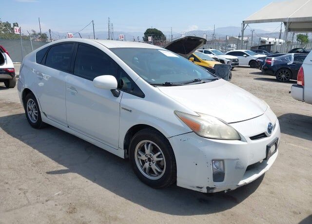 2011 TOYOTA PRIUS