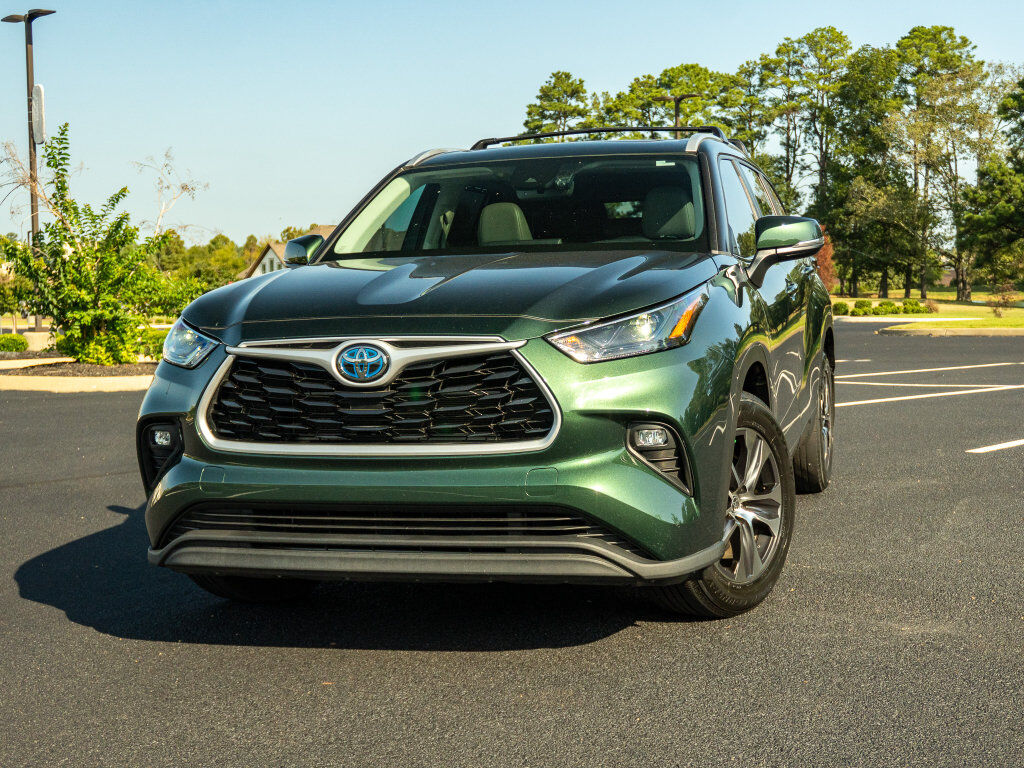 2023 TOYOTA Highlander