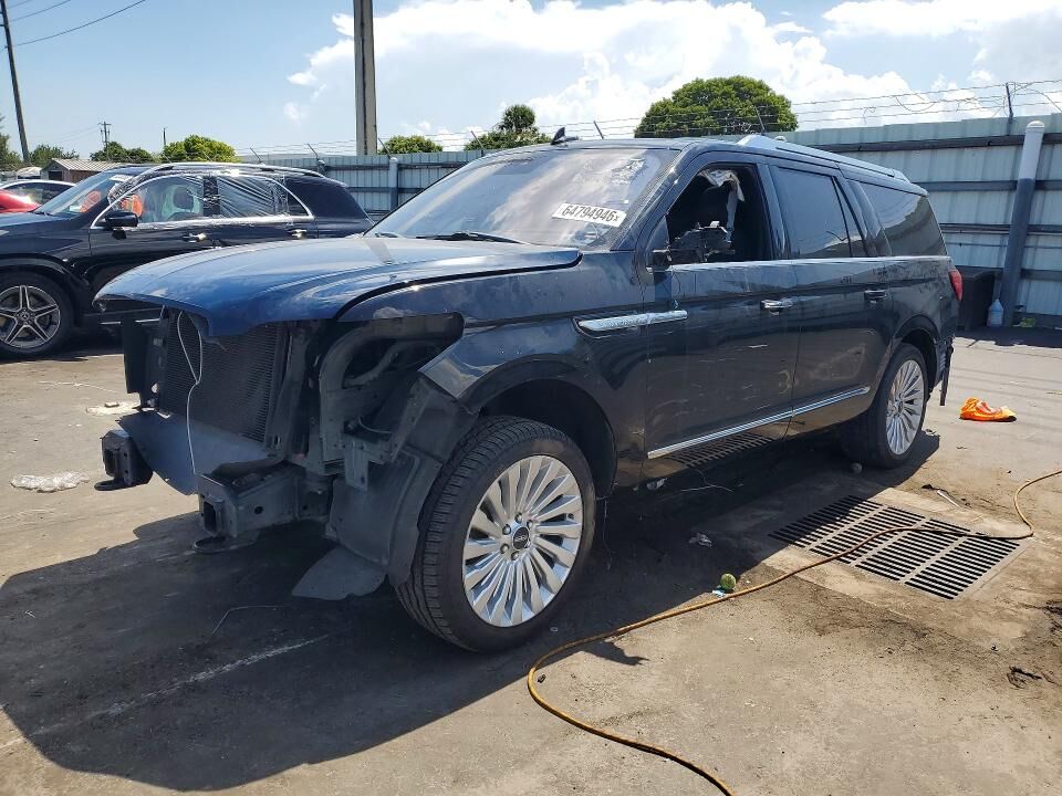 2019 LINCOLN Navigator L
