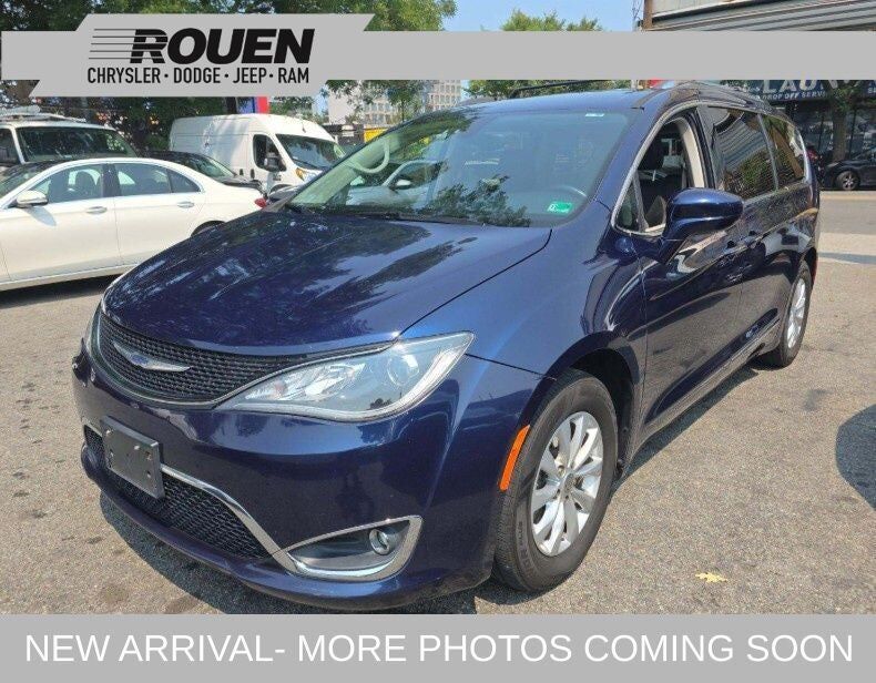 2018 CHRYSLER Pacifica