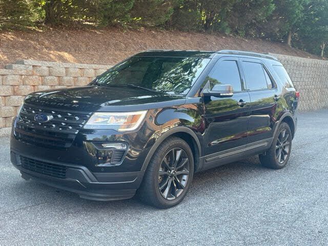 2018 FORD Explorer