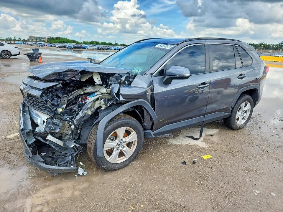 2020 TOYOTA RAV4