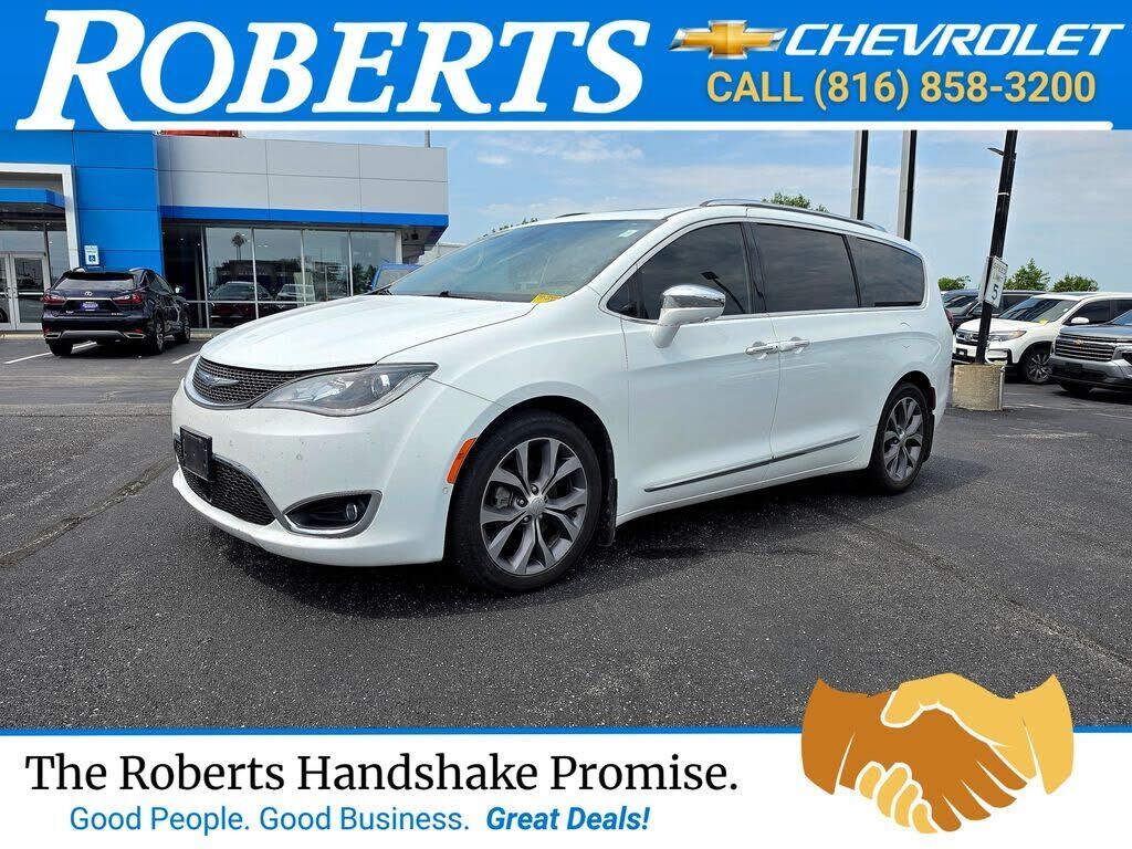 2019 CHRYSLER Pacifica