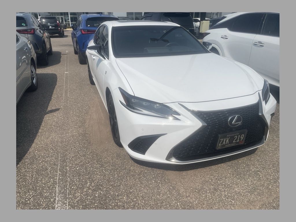 2023 LEXUS ES