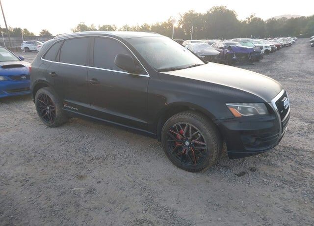 2010 AUDI Q5