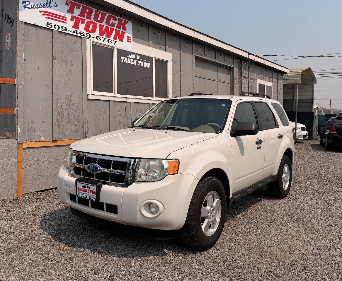 2010 FORD Escape