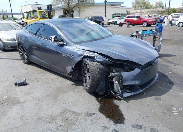 2018 TESLA Model S