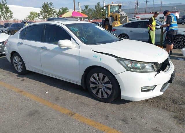 2013 HONDA Accord