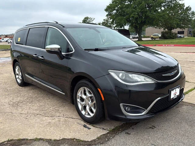 2018 CHRYSLER Pacifica