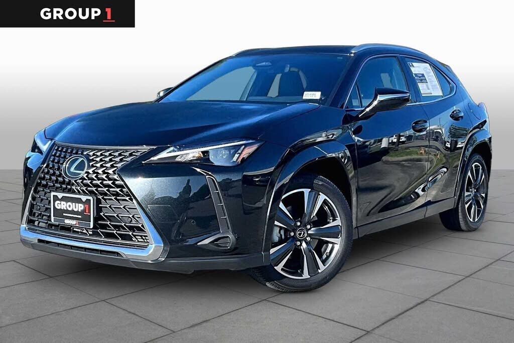 2025 LEXUS UX