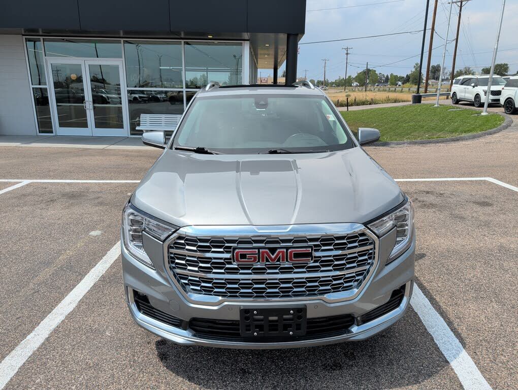 2023 GMC Terrain