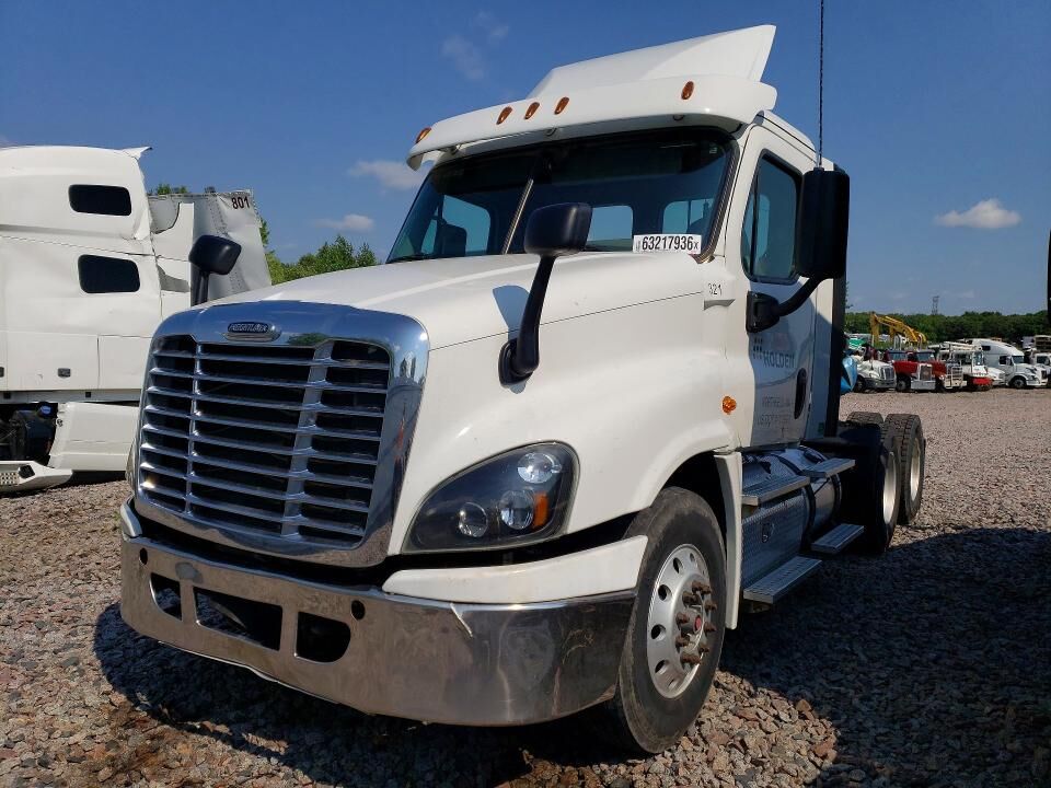 2018 FREIGHTLINER Cascadia