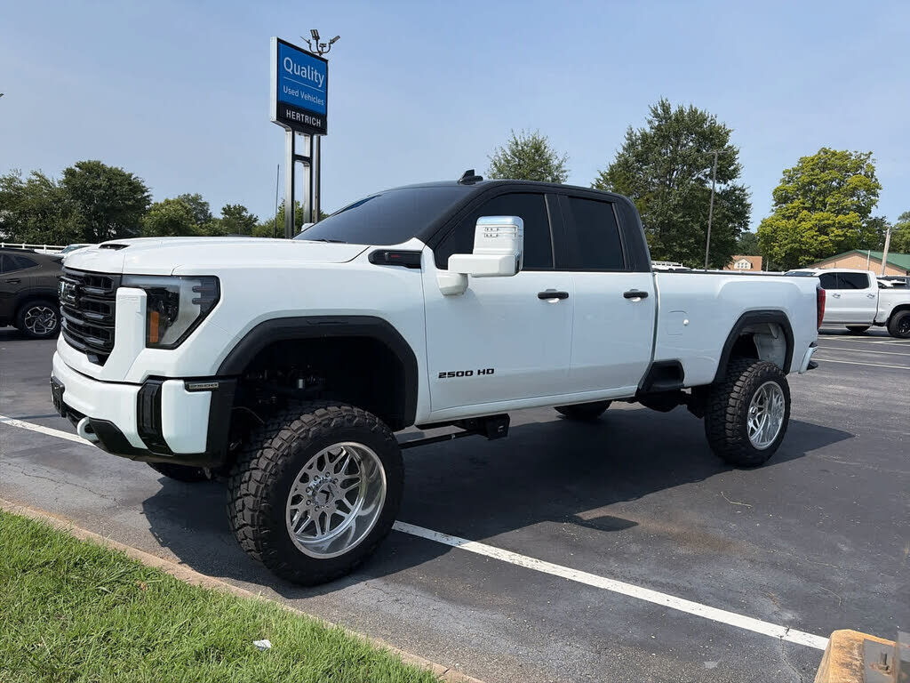 2026 GMC Sierra HD