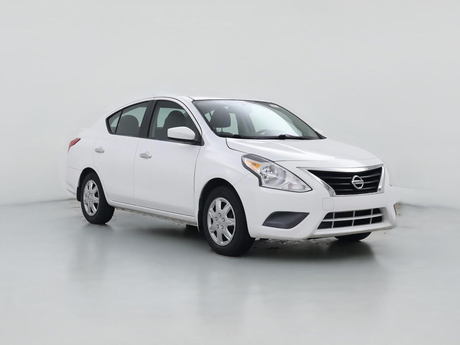 2016 NISSAN Versa