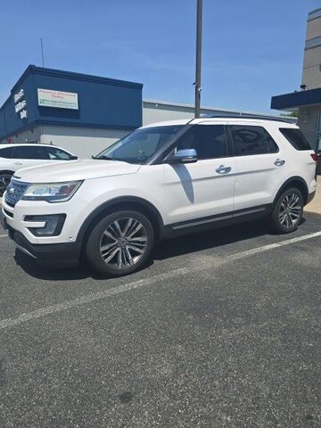 2017 FORD Explorer