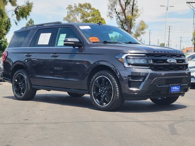 2023 FORD Expedition