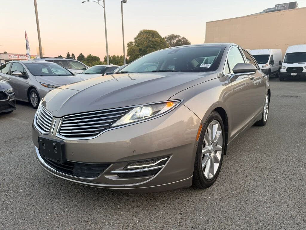2016 LINCOLN MKZ
