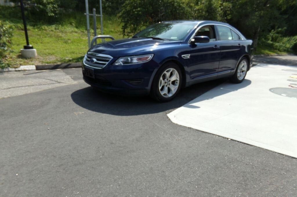 2012 FORD Taurus