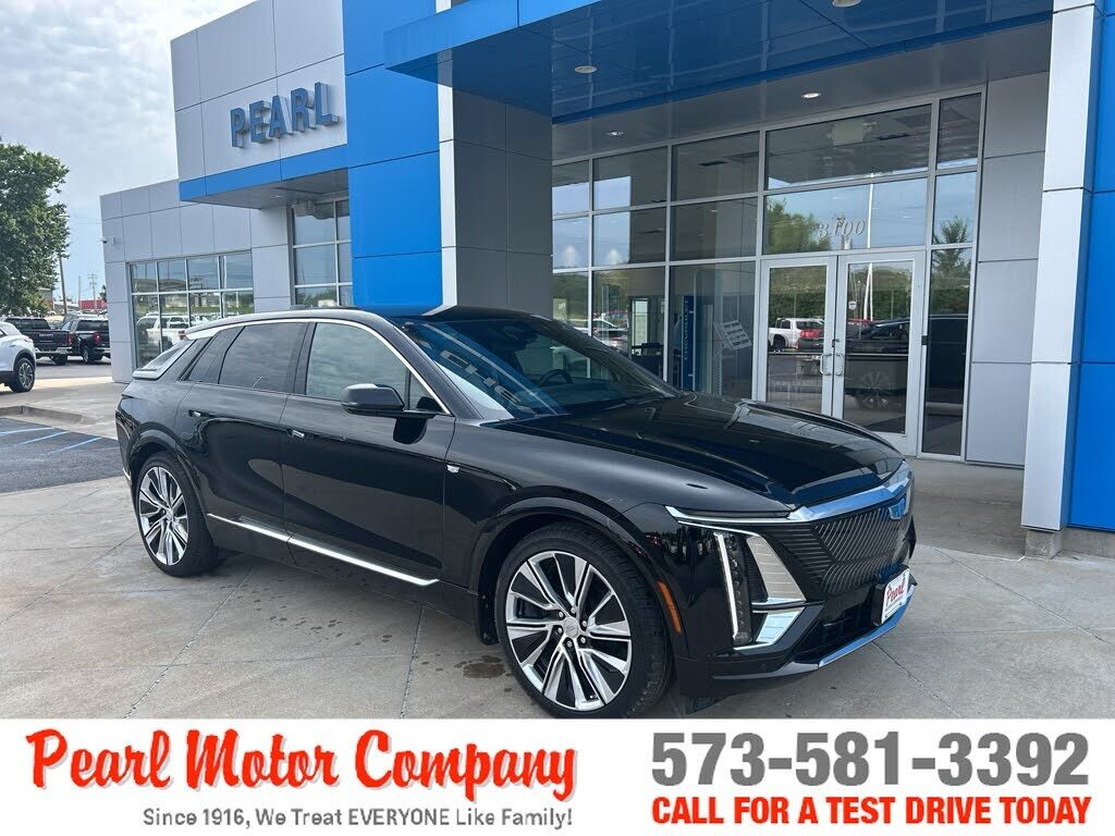 2024 CADILLAC Lyriq