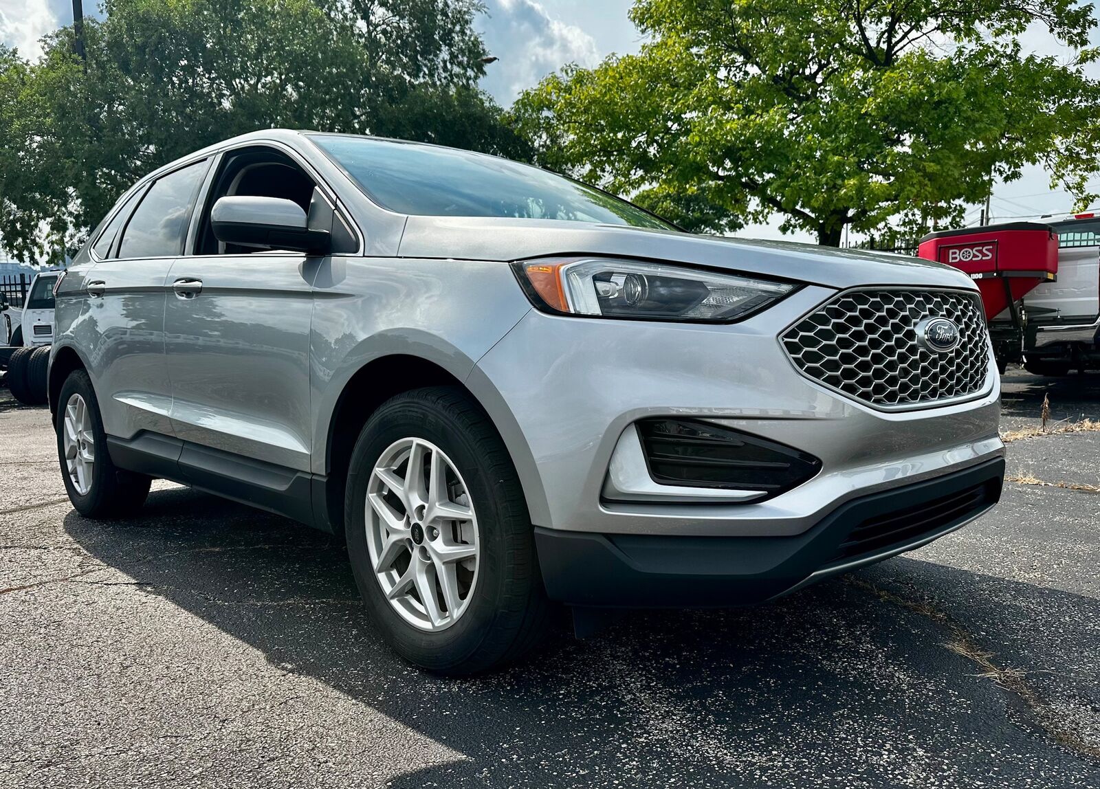 2024 FORD Edge