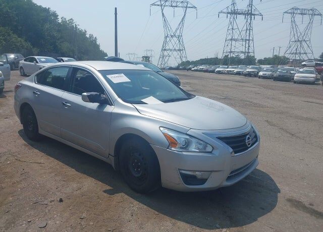 2015 NISSAN Altima