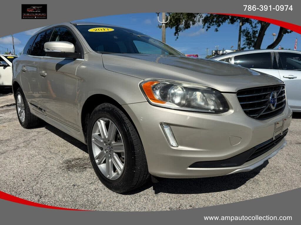 2017 VOLVO XC60