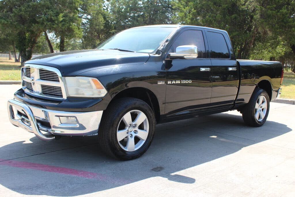 2012 DODGE Ram