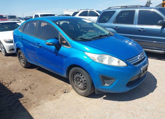 2013 FORD Fiesta