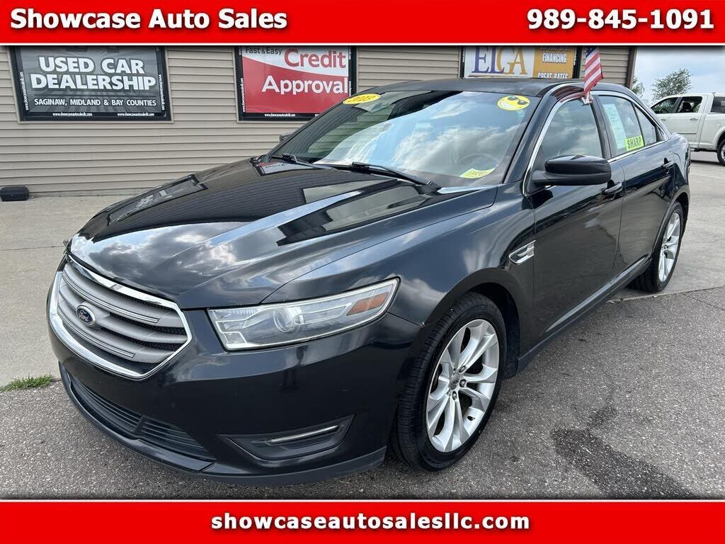 2013 FORD Taurus