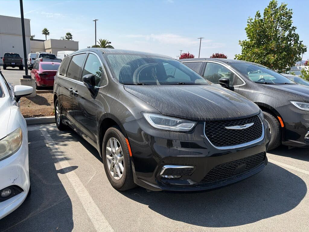 2025 CHRYSLER Pacifica
