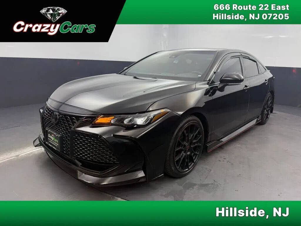 2020 TOYOTA Avalon