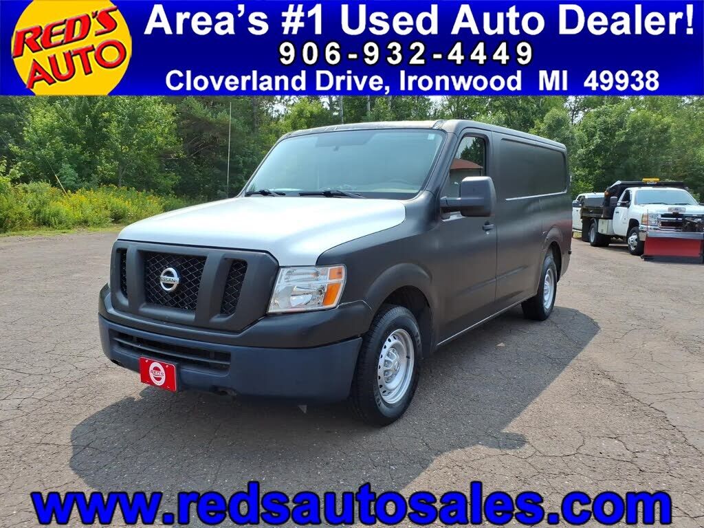 2012 NISSAN NV
