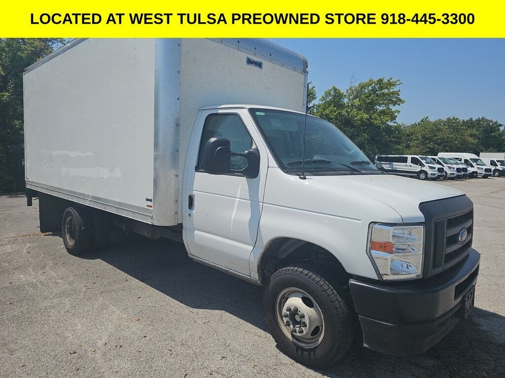 2024 FORD E-350