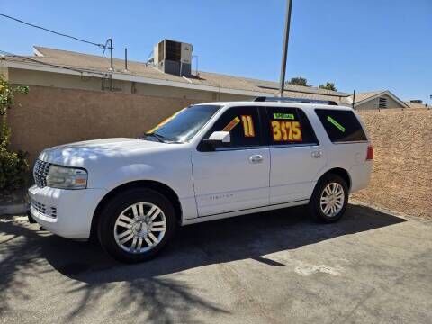 2011 LINCOLN Navigator