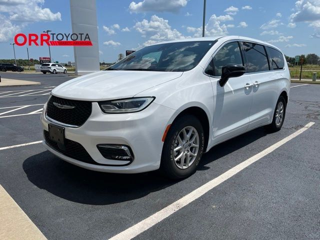 2025 CHRYSLER Pacifica