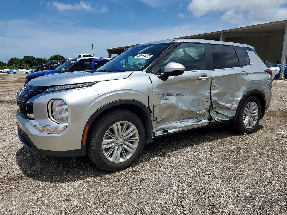 2024 MITSUBISHI Outlander