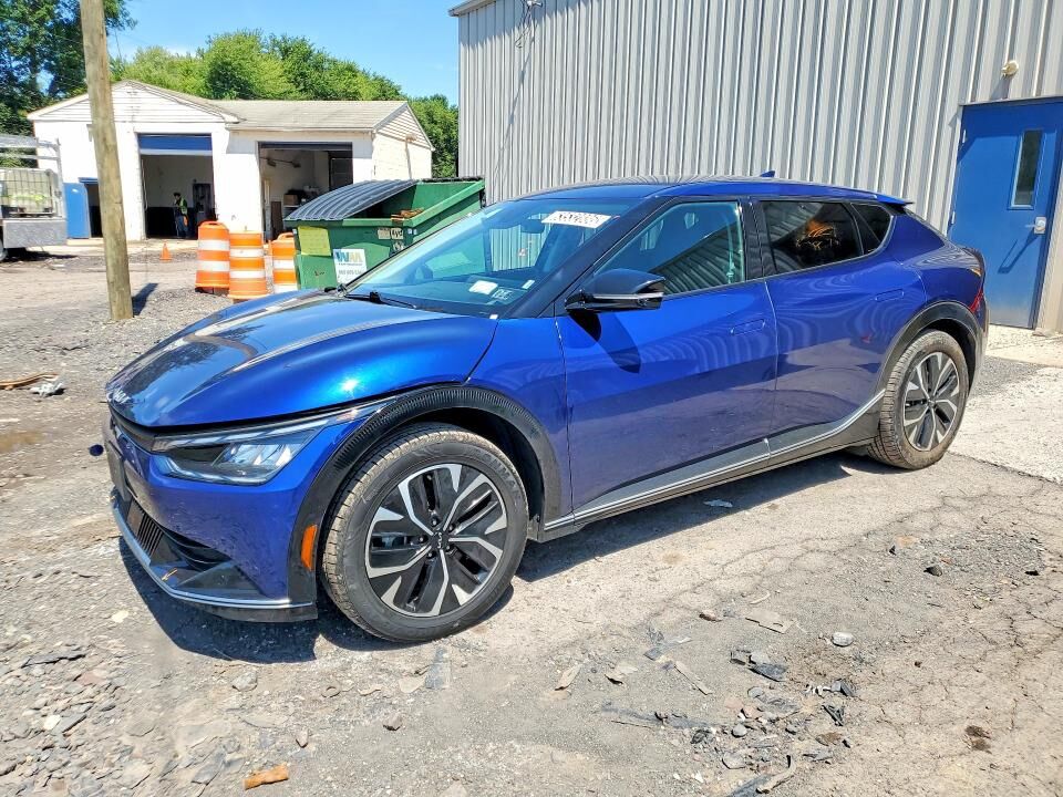 2023 KIA EV6