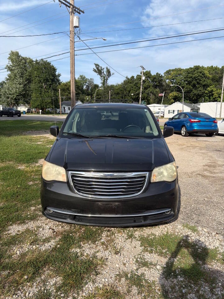 2011 CHRYSLER Town and Country