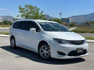 2020 CHRYSLER Pacifica