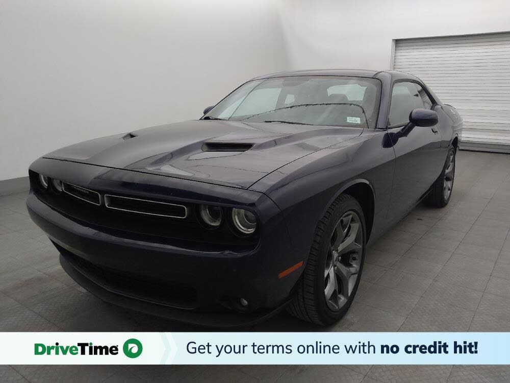 2017 DODGE Challenger