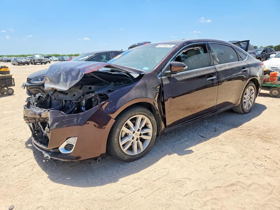 2013 TOYOTA Avalon