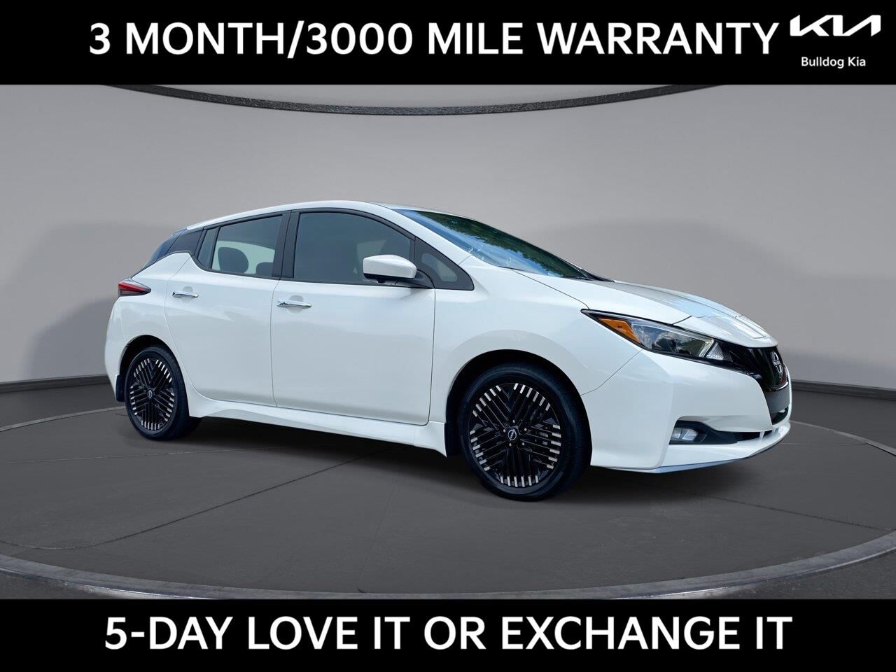 2023 NISSAN Leaf