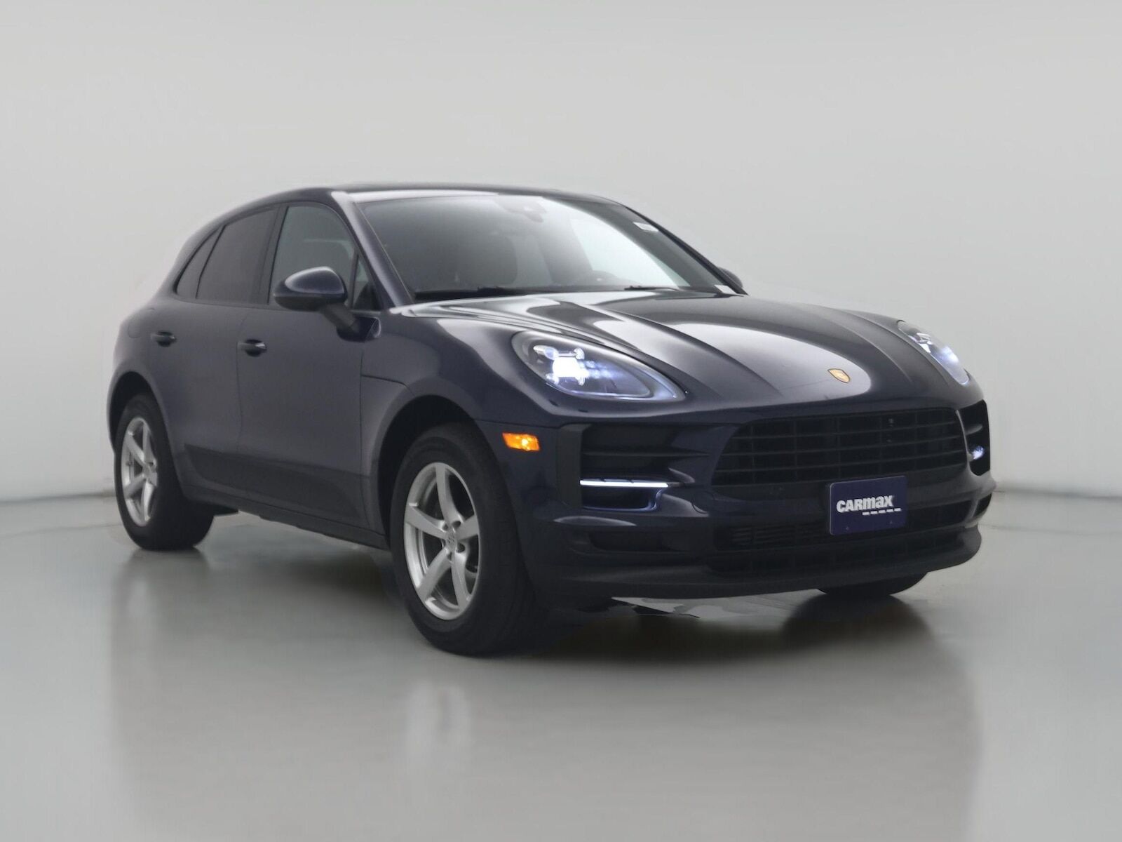 2020 PORSCHE Macan