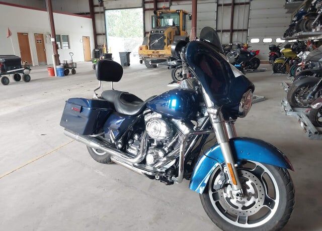 2009 HARLEY DAVIDSON Street Glide