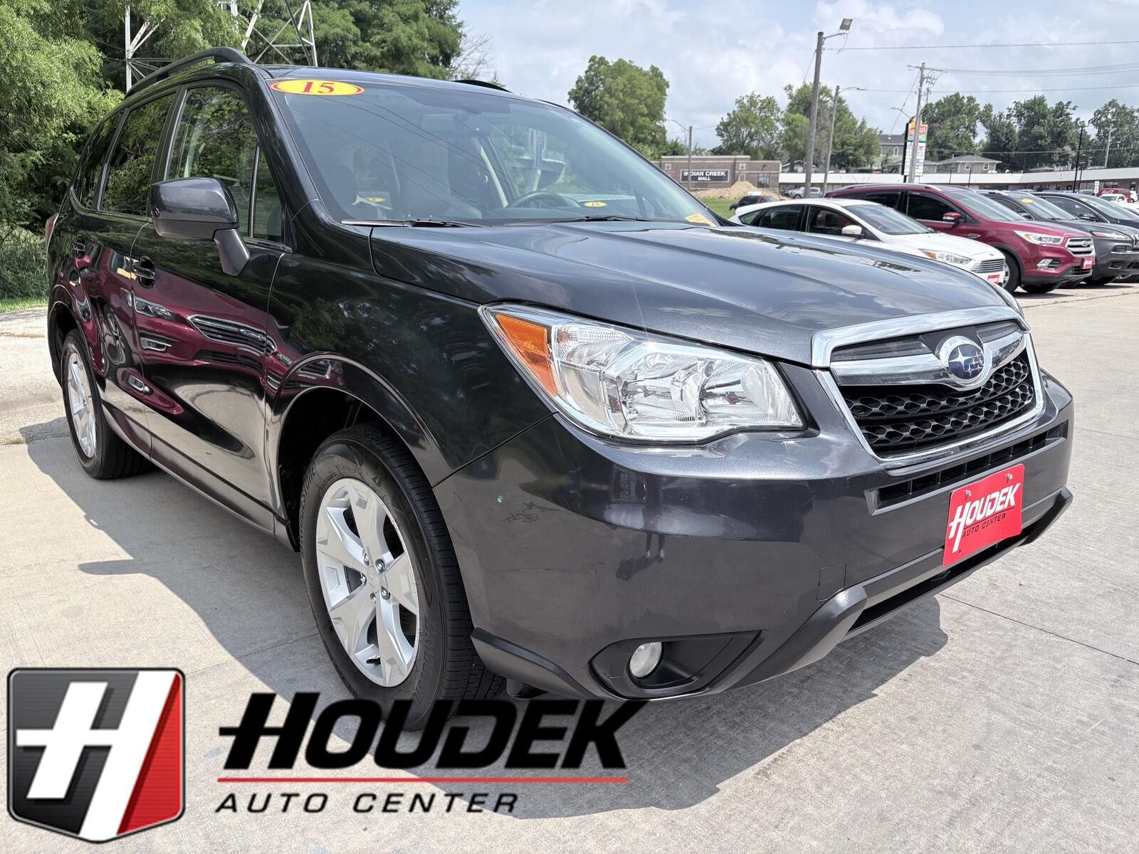 2015 SUBARU Forester