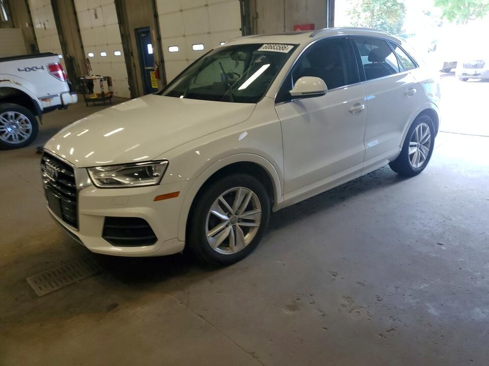 2016 AUDI Q3